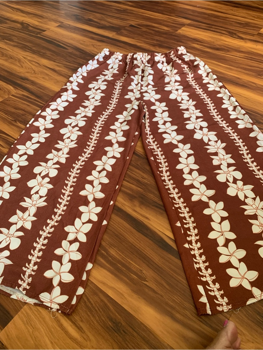 JW women’s pants